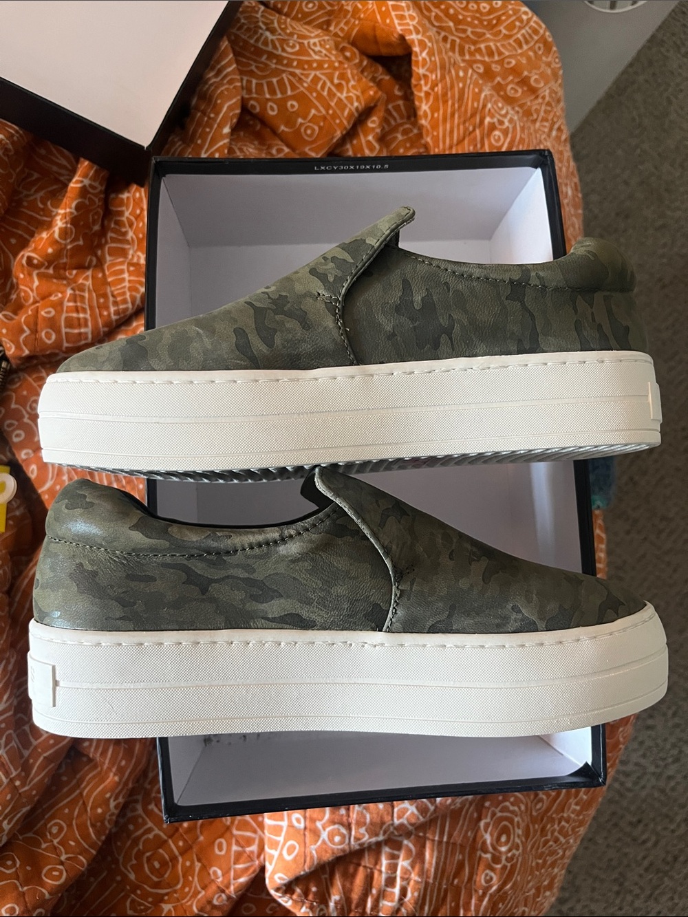 J/Slides for Anthropologie Harry Green Camo Leather Slip-On Sneakers NIB - Picture 3 of 8